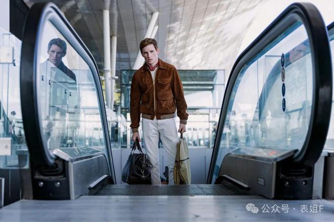 t｜由《豺狼的日子》看欧米茄热门款K8凯发登录WhoWearsWha(图27)